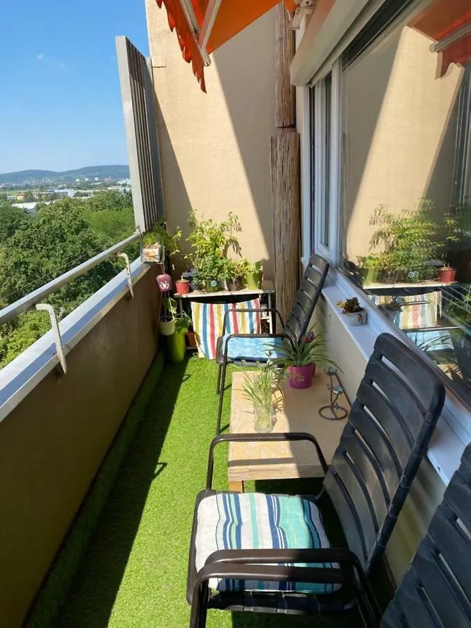 Bamberg Auf Einen Blick - Gemutliches Zimmer In Der Geteilten Wohnung Eines Freundlichen Paares Apartment